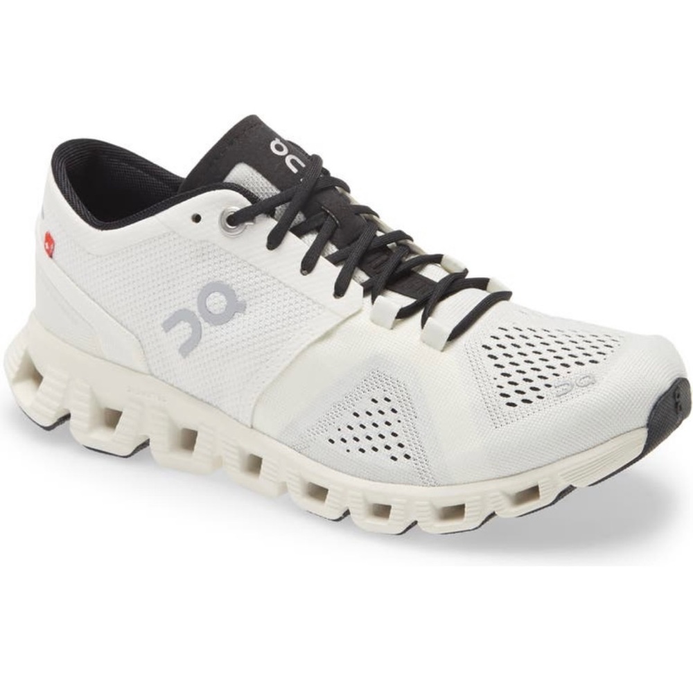 On Cloud X Training Shoe